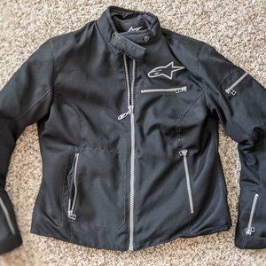 Alpine Stars Riding Jacket with hard pad elbow